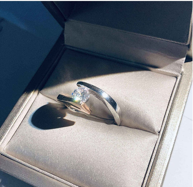 Cross two-color classic zircon creative ring ladies gold wedding color separation jewelry
