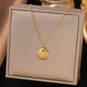 Ocean Series Titanium Steel Necklace Female Starfish Shell Pendant