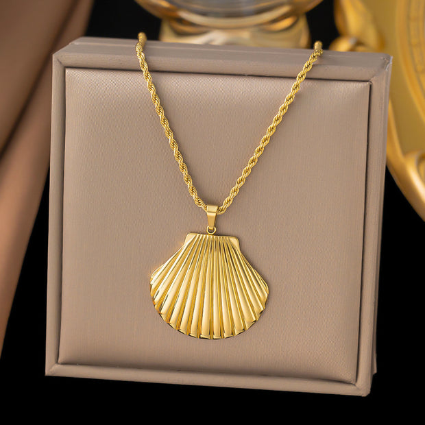 Ocean Series Titanium Steel Necklace Female Starfish Shell Pendant